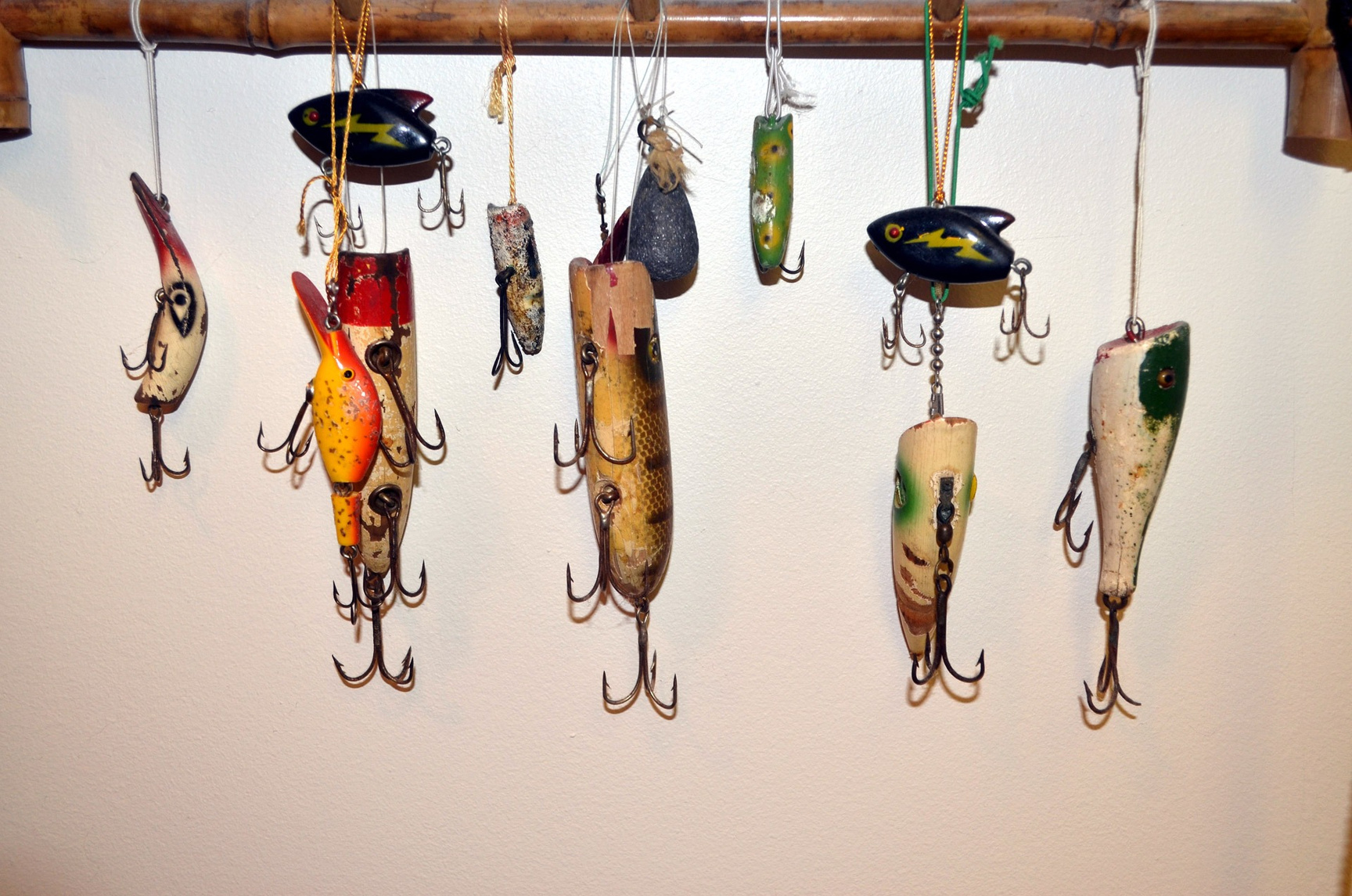 Different Types of Fish Hook Lures for Fishing